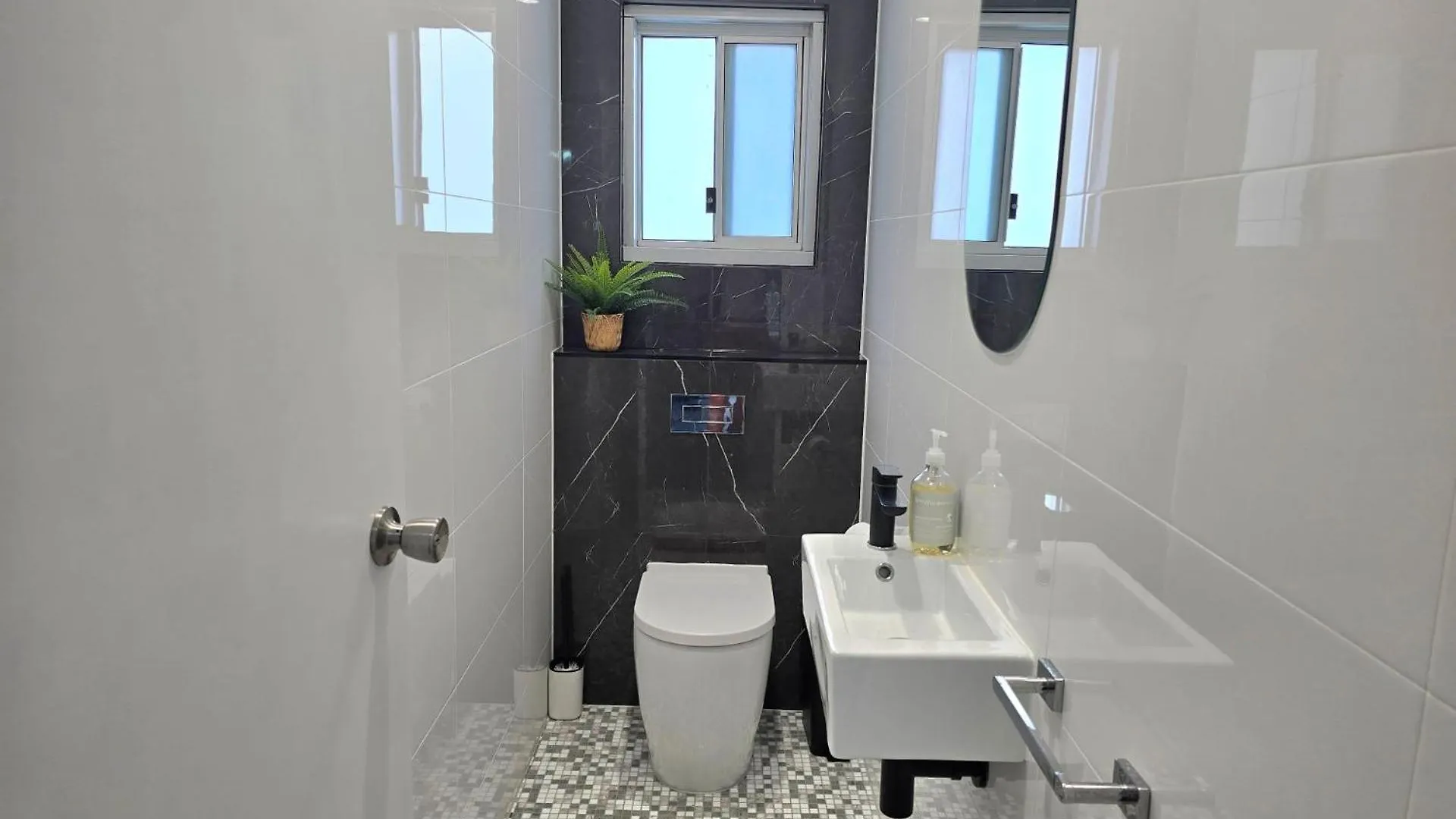 Rainbow Pacific Unit 12 Apartment Gold Coast